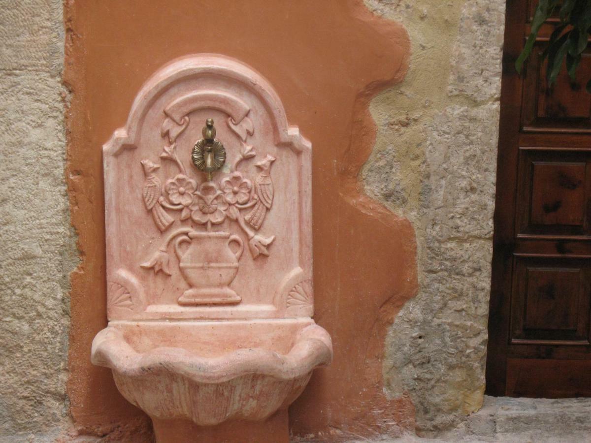 Sali Chelidonaki Boutique Suite خانيا المظهر الخارجي الصورة